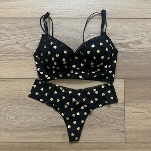 NWOT Victoria Secret Pink Black & Gold Heart Lace Bralette and Thong Set XS/S